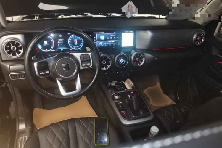 Used Tank 300 2023 Off-Road Edition 2.0T Challenger Center Console
