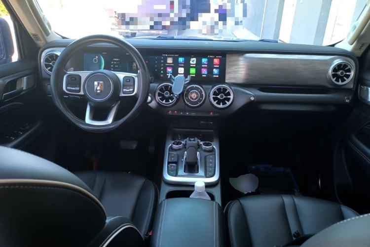 Used Tank 300 2023 Off-Road Edition 2.0T Conqueror Center Console