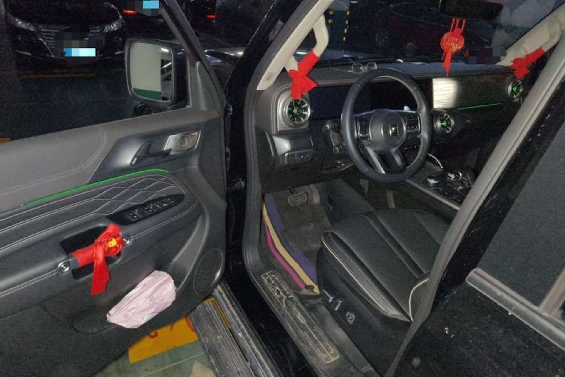 Used Tank 300 2023 City Edition 2.0T—Stylish as Ever Driver Seat