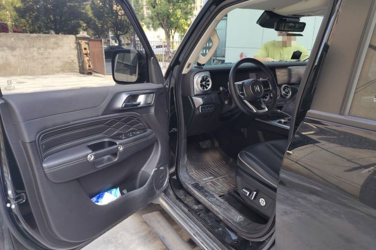 Used Tank 300 2023 City Edition 2.0T—Stylish as Ever Driver Seat