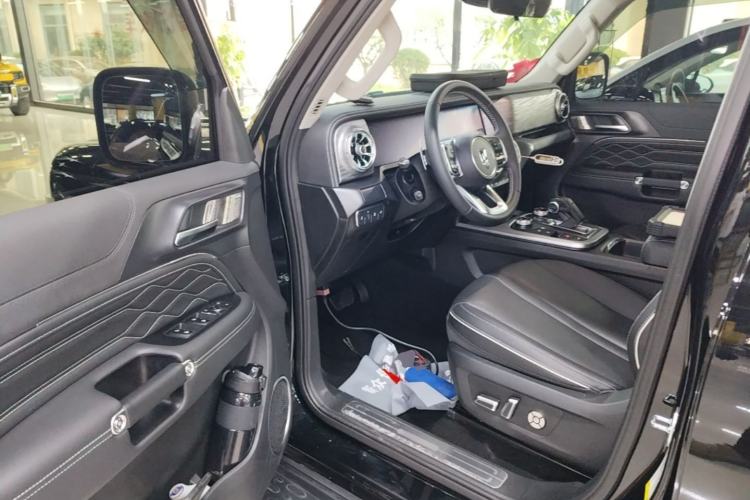Used Tank 300 2023 Off-Road Edition 2.0T Conqueror Driver Seat