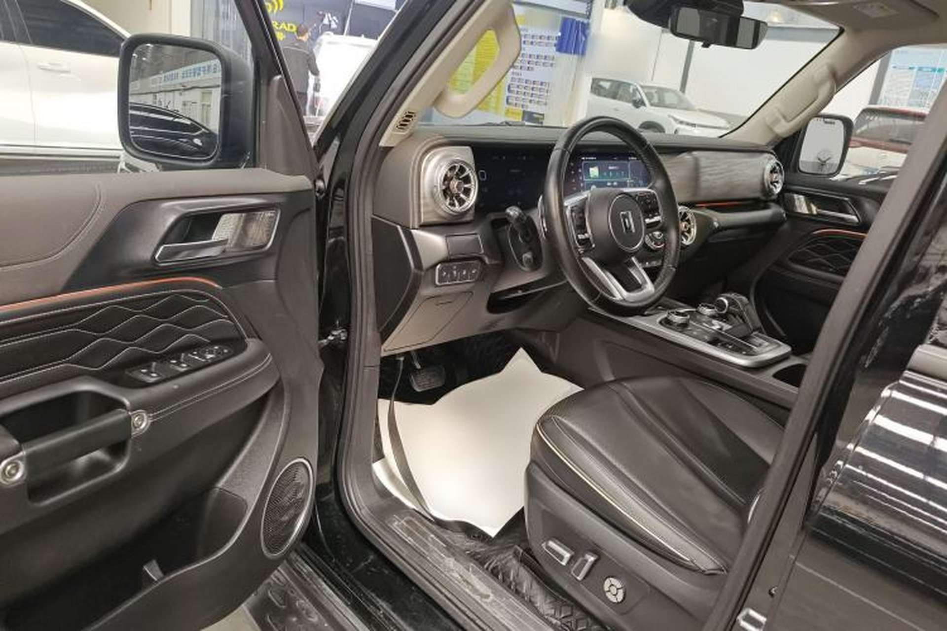 Used Tank 300 2023 Off-Road Edition 2.0T Conqueror Driver Seat