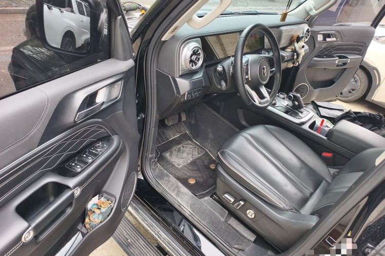 Used Tank 300 2023 City Edition 2.0T—Stylish as Ever Driver Seat