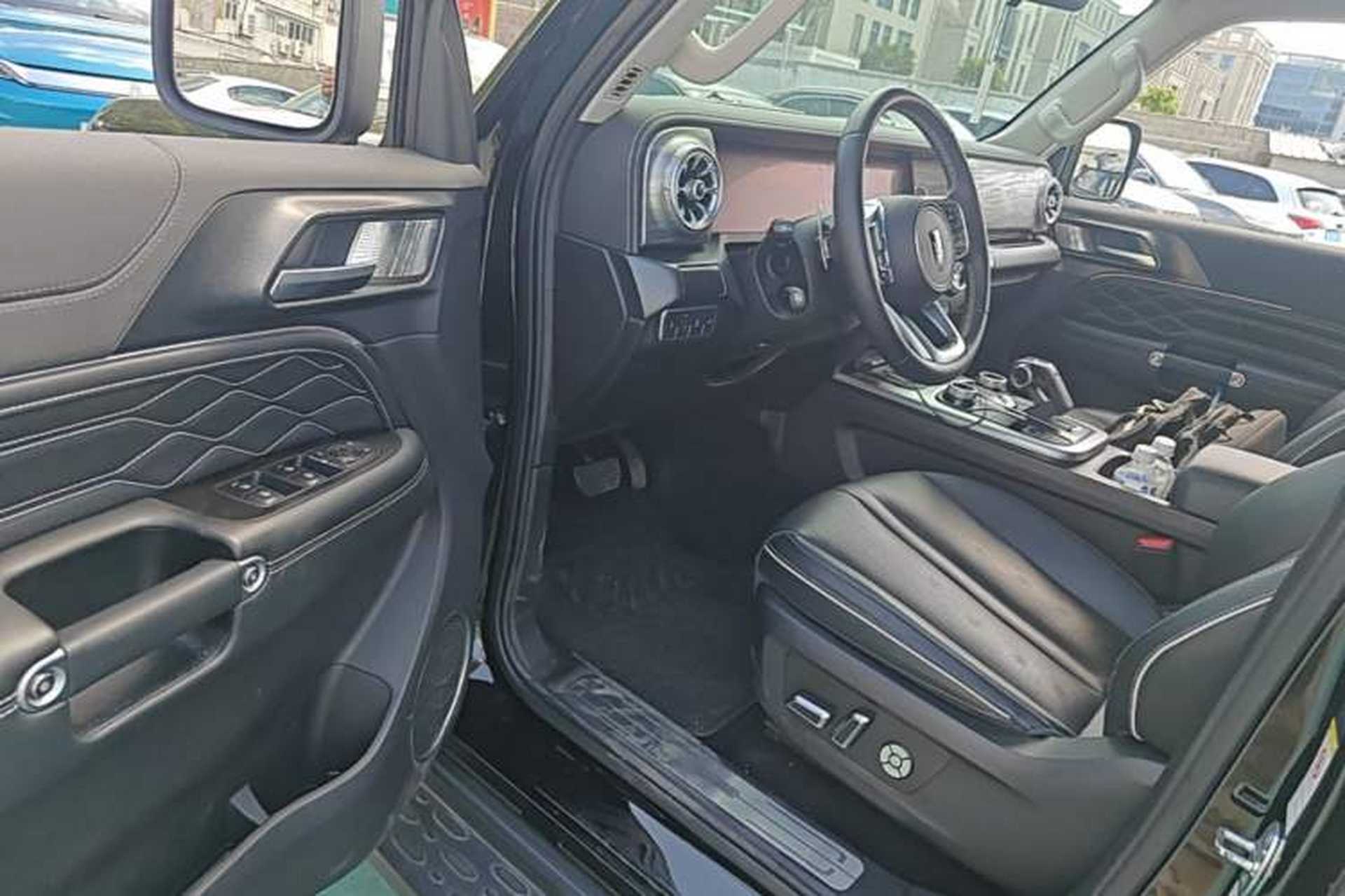 Used Tank 300 2023 Off-Road Edition 2.0T Conqueror Driver Seat