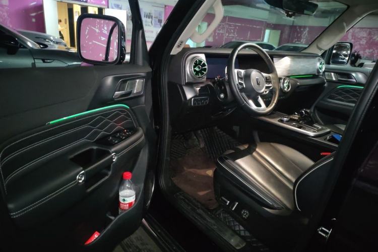 Used Tank 300 2023 City Edition 2.0T—Stylish as Ever Driver Seat