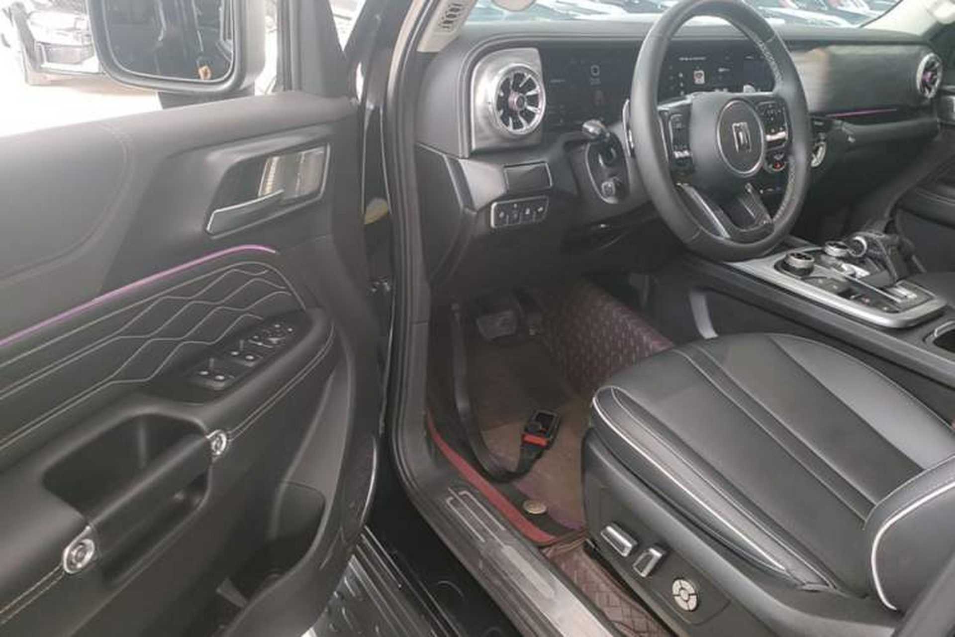 Used Tank 300 2023 Off-Road Edition 2.0T Conqueror Driver Seat