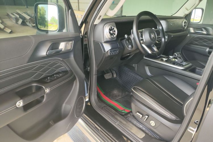 Used Tank 300 2023 City Edition 2.0T—Stylish as Ever Driver Seat