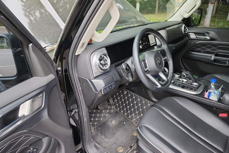 Used Tank 300 2023 Off-Road Edition 2.0T Conqueror Driver Seat