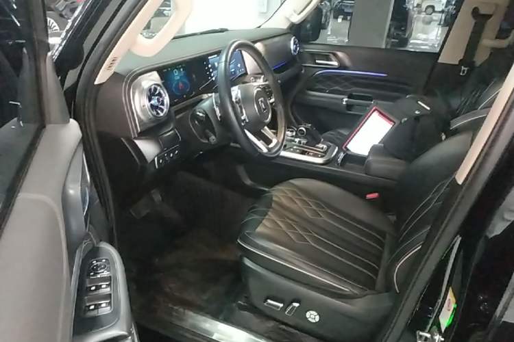 Used Tank 300 2023 Off-Road Edition 2.0T Challenger Driver Seat