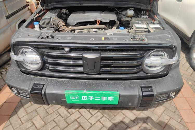 Used Tank 300 2023 Off-Road Edition 2.0T Challenger Engine Bay