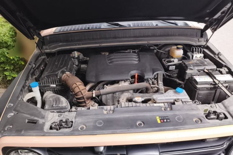 Used Tank 300 2023 Off-Road Edition 2.0T Challenger Engine Bay