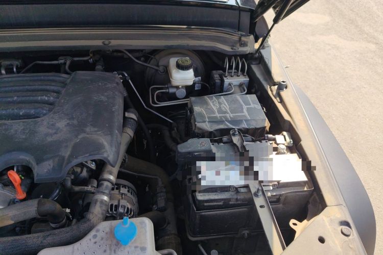 Used Tank 300 2023 Off-Road Edition 2.0T Conqueror Engine Bay Left