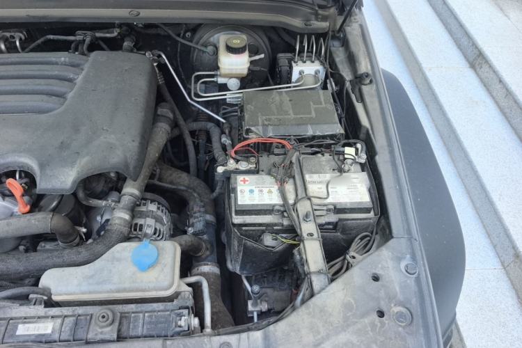 Used Tank 300 2023 Off-Road Edition 2.0T Conqueror Engine Bay Left