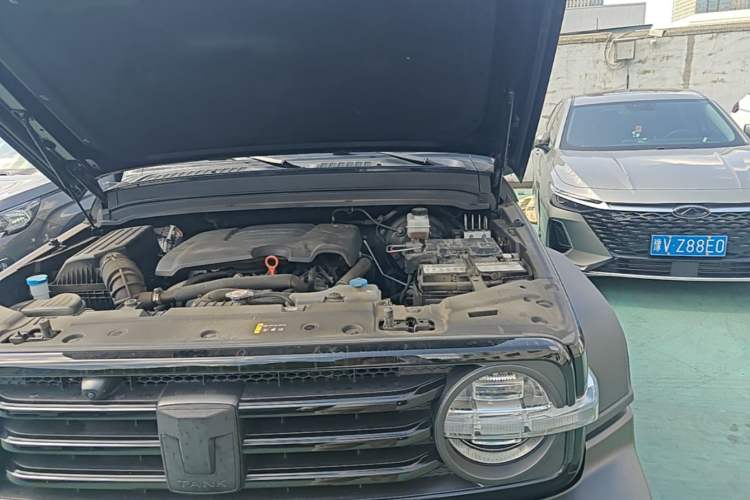 Used Tank 300 2023 Off-Road Edition 2.0T Conqueror Engine Bay Left