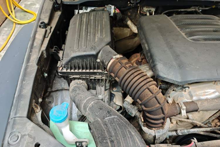 Used Tank 300 2023 Off-Road Edition 2.0T Conqueror Engine Bay Right