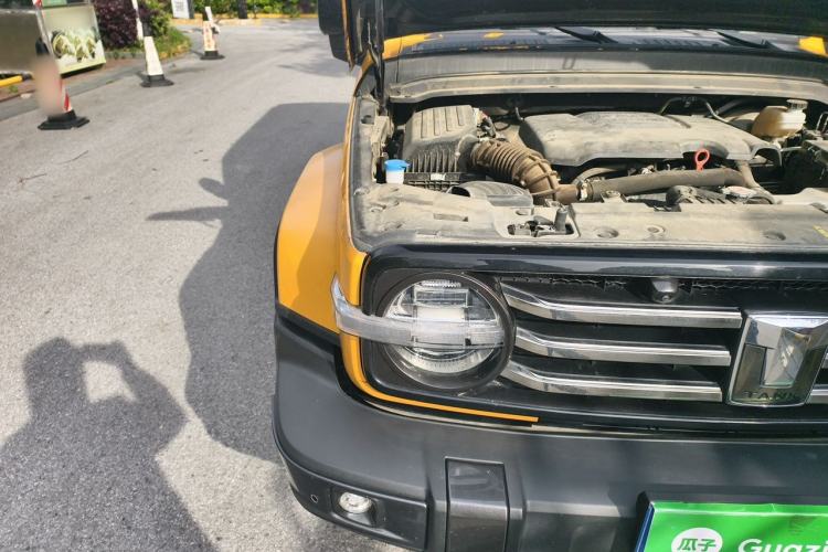 Used Tank 300 2023 City Edition 2.0T—Stylish as Ever Engine Bay Right