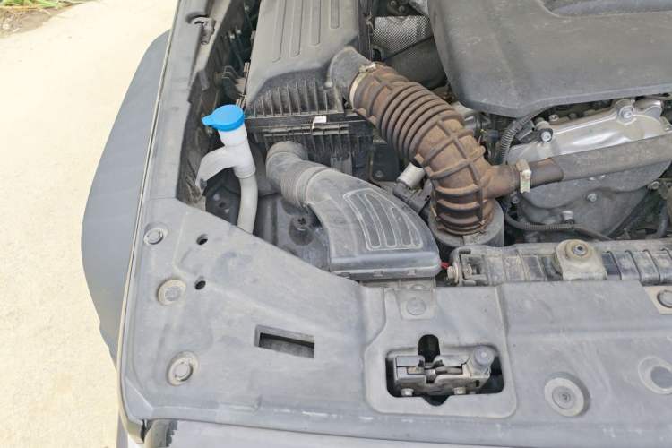Used Tank 300 2023 Off-Road Edition 2.0T Conqueror Engine Bay Right