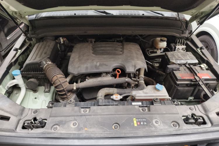 Used Tank 300 2023 City Edition 2.0T—Stylish as Ever Engine Bay