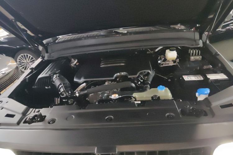 Used Tank 300 2023 2.0T Iron Rider 02 Engine Bay