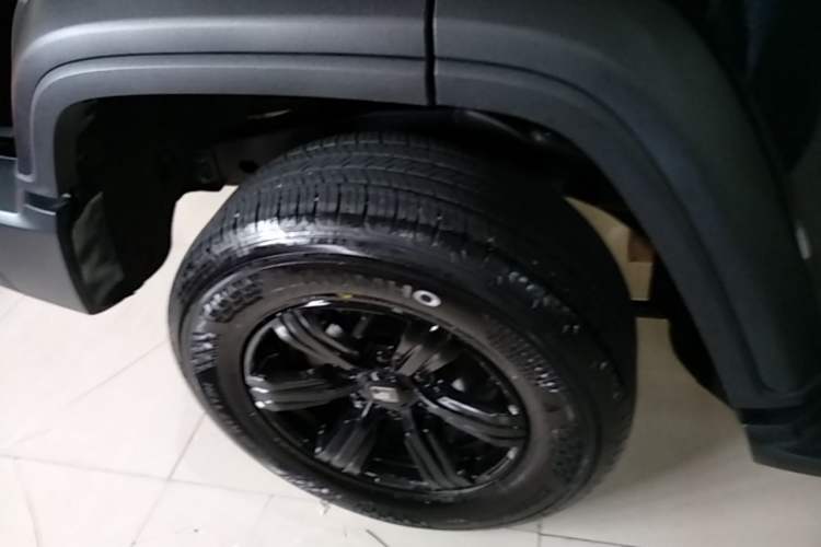 Used Tank 300 2023 Off-Road Edition 2.0T Challenger Exterior 5