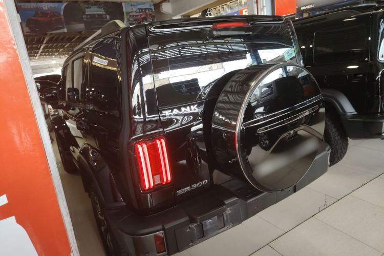 Used Tank 300 2023 City Edition 2.0T—Stylish as Ever Exterior 5