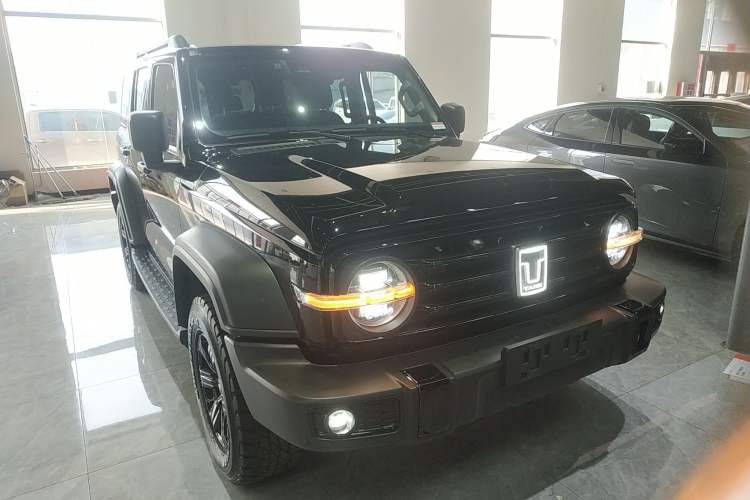 Used Tank 300 2023 Off-Road Edition 2.0T Conqueror Front Right 45 Deg