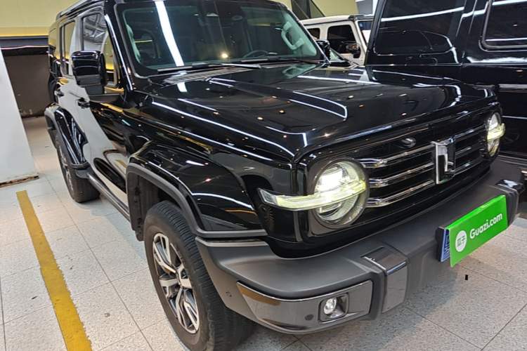 Used Tank 300 2023 City Edition 2.0T—Stylish as Ever Front Right 45 Deg