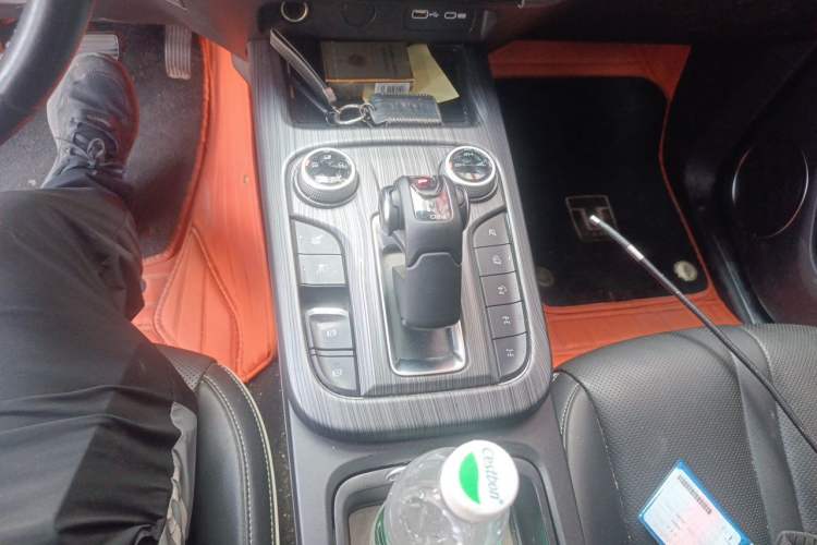 Used Tank 300 2023 Off-Road Edition 2.0T Conqueror Gear Lever