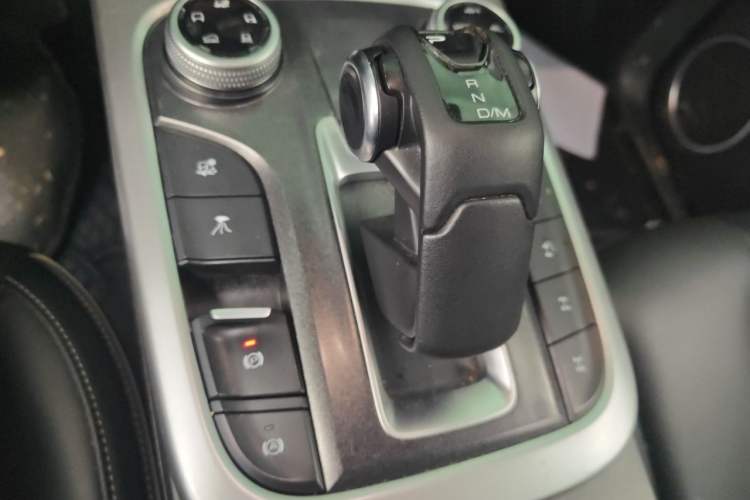 Used Tank 300 2023 Off-Road Edition 2.0T Conqueror Gear Lever