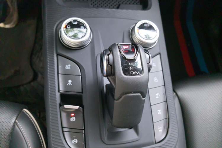 Used Tank 300 2023 Off-Road Edition 2.0T Conqueror Gear Lever