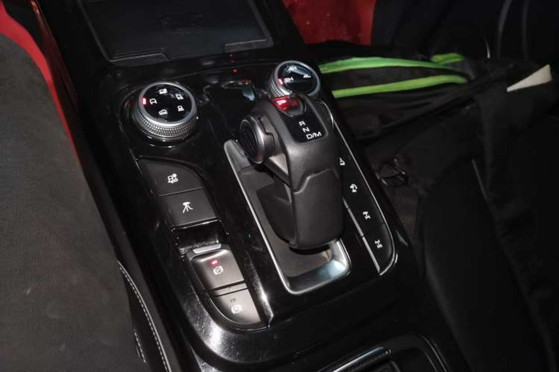 Used Tank 300 2023 Off-Road Edition 2.0T Conqueror Gear Lever