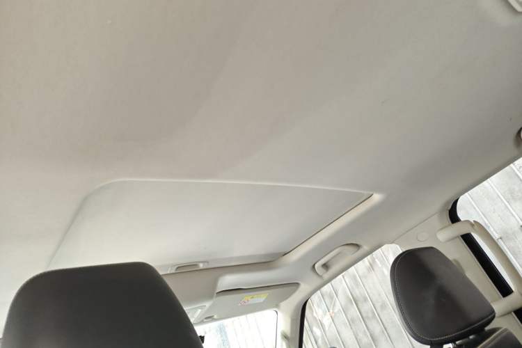Used Tank 300 2023 Off-Road Edition 2.0T Challenger Headliner