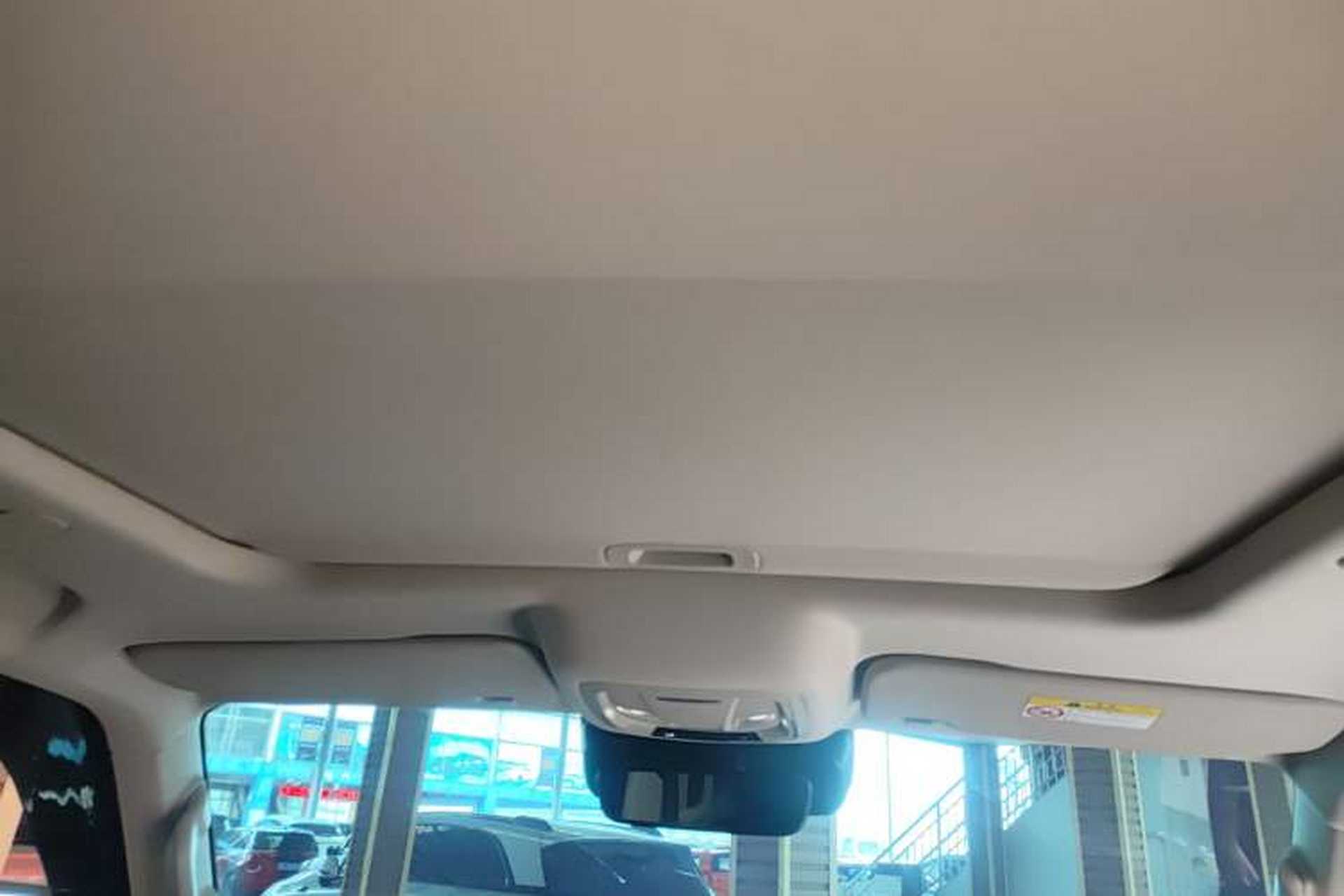 Used Tank 300 2023 City Edition 2.0T—Stylish as Ever Headliner