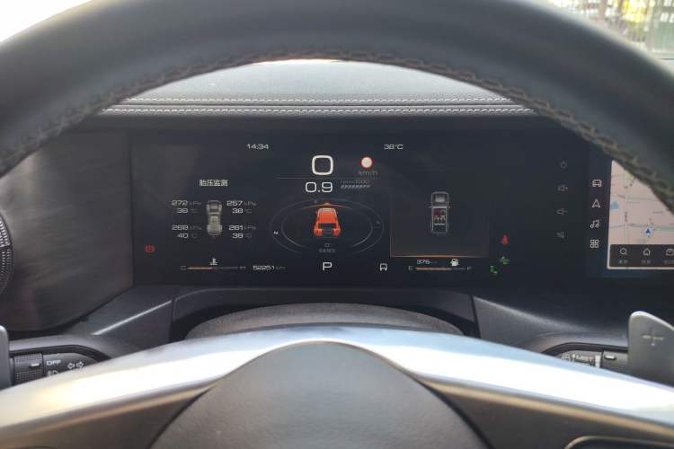 Used Tank 300 2023 City Edition 2.0T—Stylish as Ever Instrument Cluster