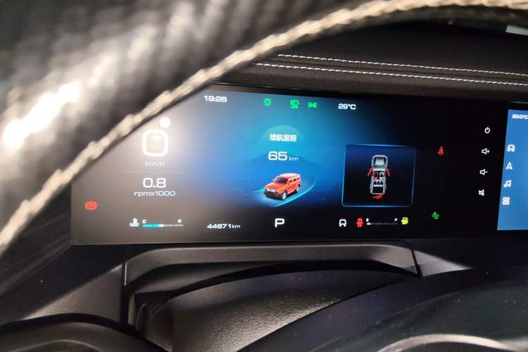 Used Tank 300 2023 City Edition 2.0T—Stylish as Ever Instrument Cluster