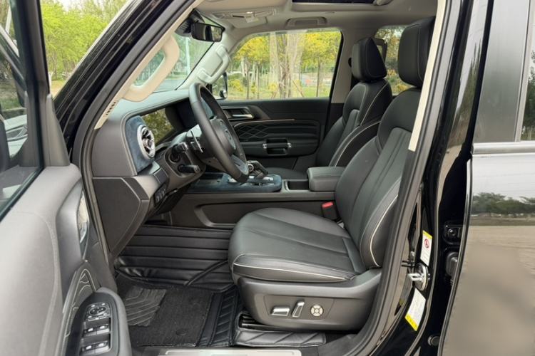 Used Tank 300 2023 City Edition 2.0T—Stylish as Ever Interior 1