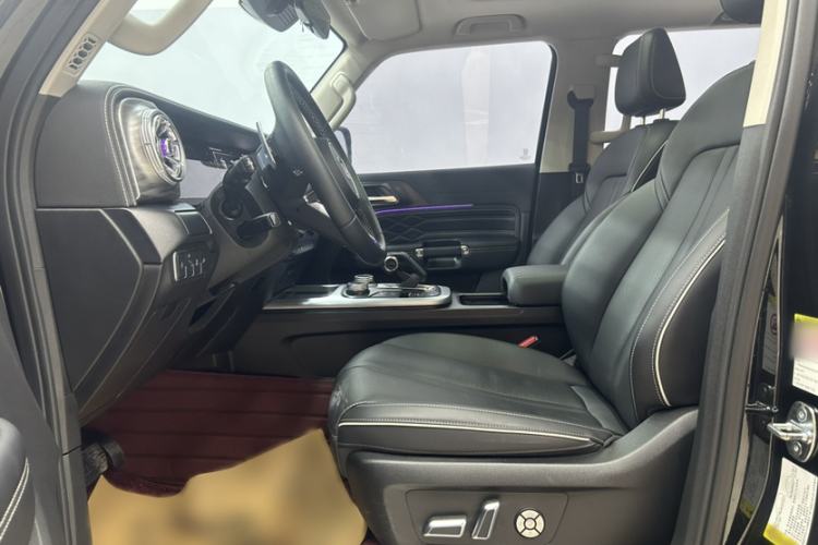 Used Tank 300 2023 Off-Road Edition 2.0T Conqueror Interior 3