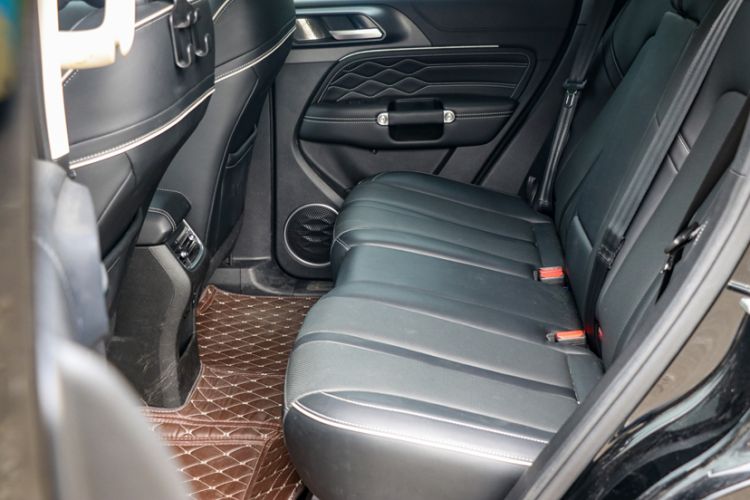Used Tank 300 2023 City Edition 2.0T—Stylish as Ever Interior 3