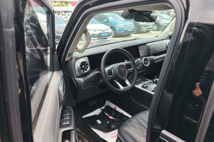Used Tank 300 2023 Off-Road Edition 2.0T Challenger Interior 3