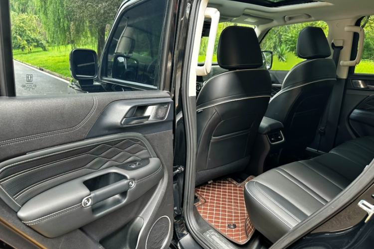 Used Tank 300 2023 Off-Road Edition 2.0T Conqueror Interior 4