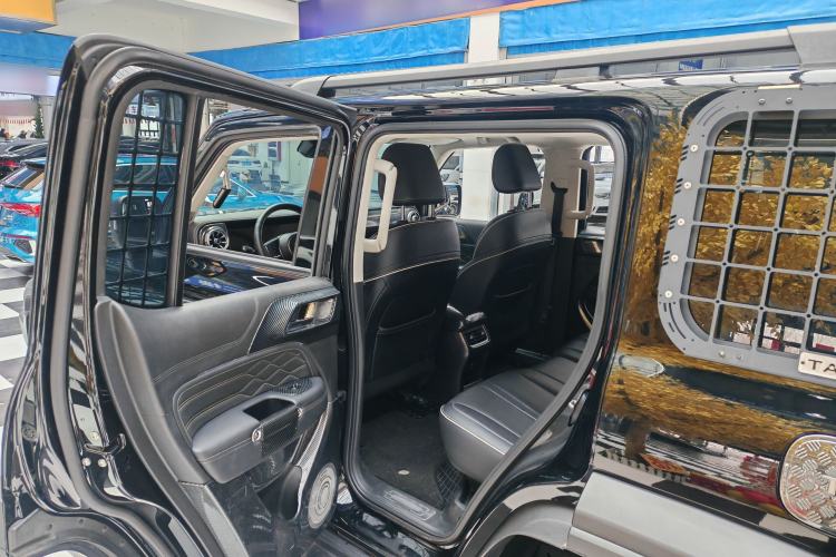 Used Tank 300 2023 Off-Road Edition 2.0T Conqueror Interior 5
