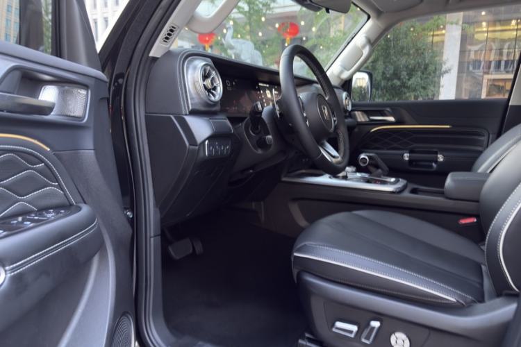 Used Tank 300 2023 2.0T Iron Rider 02 Interior 6