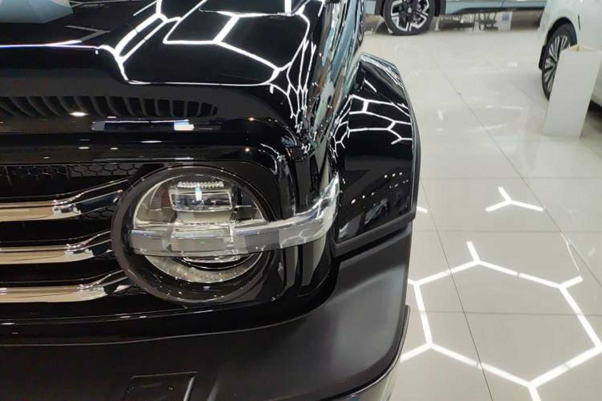 Used Tank 300 2023 City Edition 2.0T—Stylish as Ever Left Front Headlight
