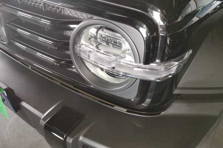 Used Tank 300 2023 Off-Road Edition 2.0T Conqueror Left Front Headlight