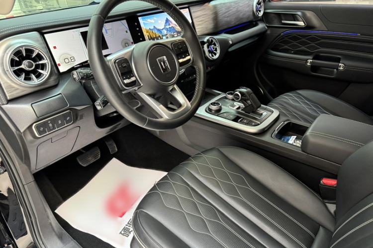 Used Tank 300 2023 Off-Road Edition 2.0T Challenger Left Front Seat