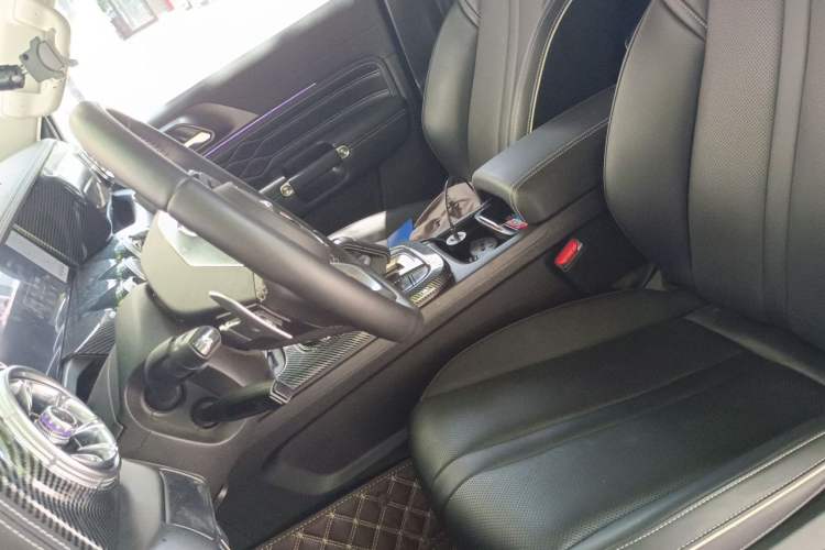 Used Tank 300 2023 Off-Road Edition 2.0T Conqueror Left Front Seat
