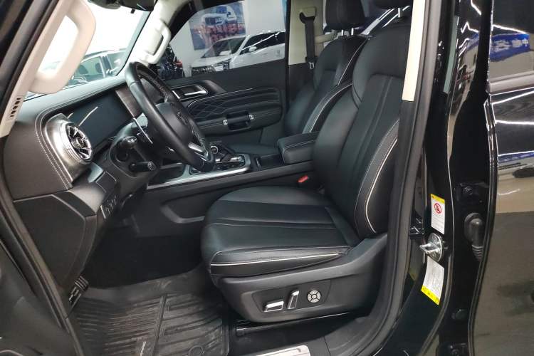 Used Tank 300 2023 2.0T Iron Rider 02 Left Front Seat