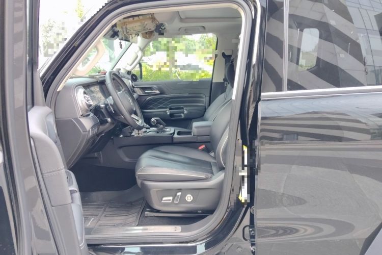 Used Tank 300 2023 2.0T Iron Rider 02 Left Front Seat