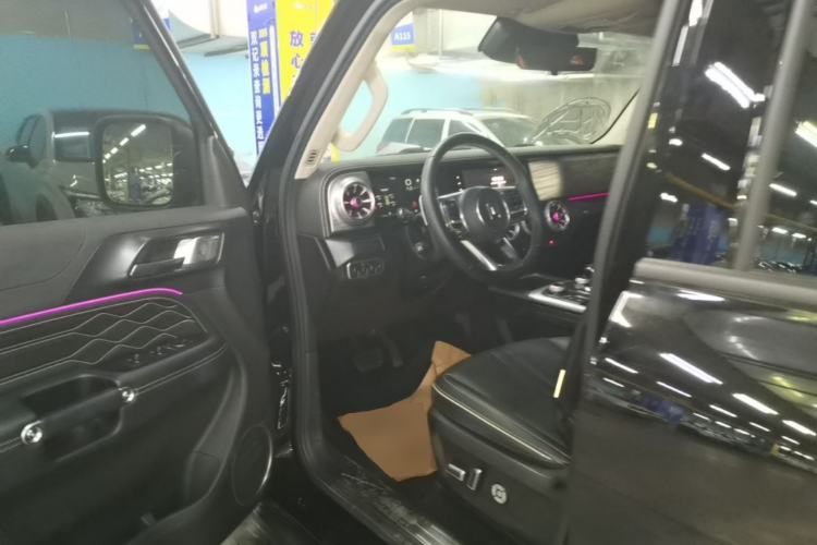 Used Tank 300 2023 Off-Road Edition 2.0T Conqueror Left Front Seat