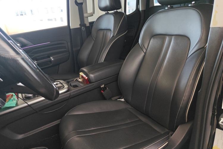 Used Tank 300 2023 Off-Road Edition 2.0T Conqueror Left Front Seat